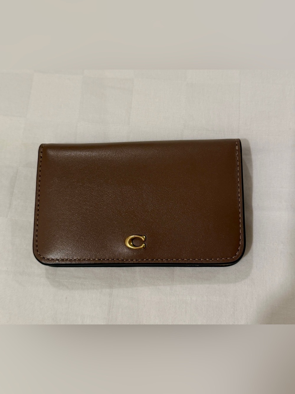 Essential Slim Card Case Coach Brown Leather Card & Key Holder with Gold 'C' Emb